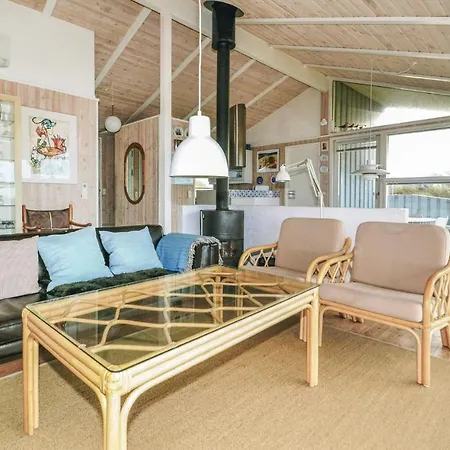 3 Bedroom Awesome In